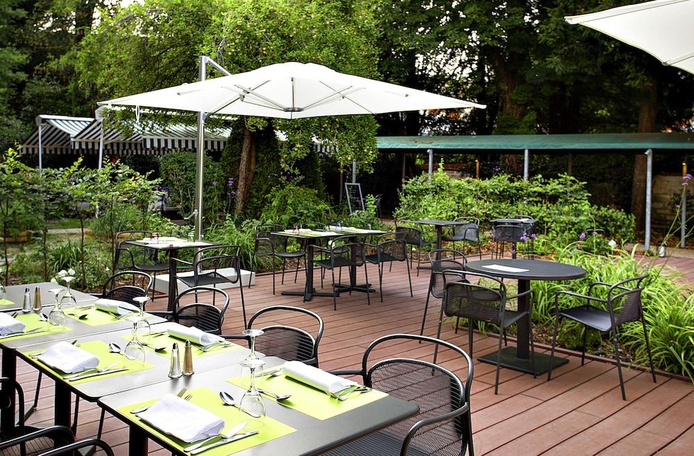 Mercure Paris Ouest Germain