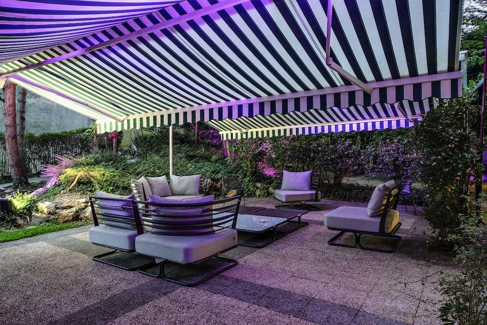 Hotel Mercure Paris Ouest Germain 4*