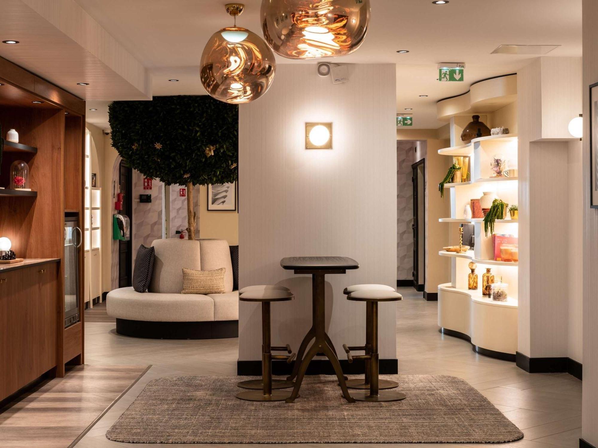 Mercure Paris Ouest Germain