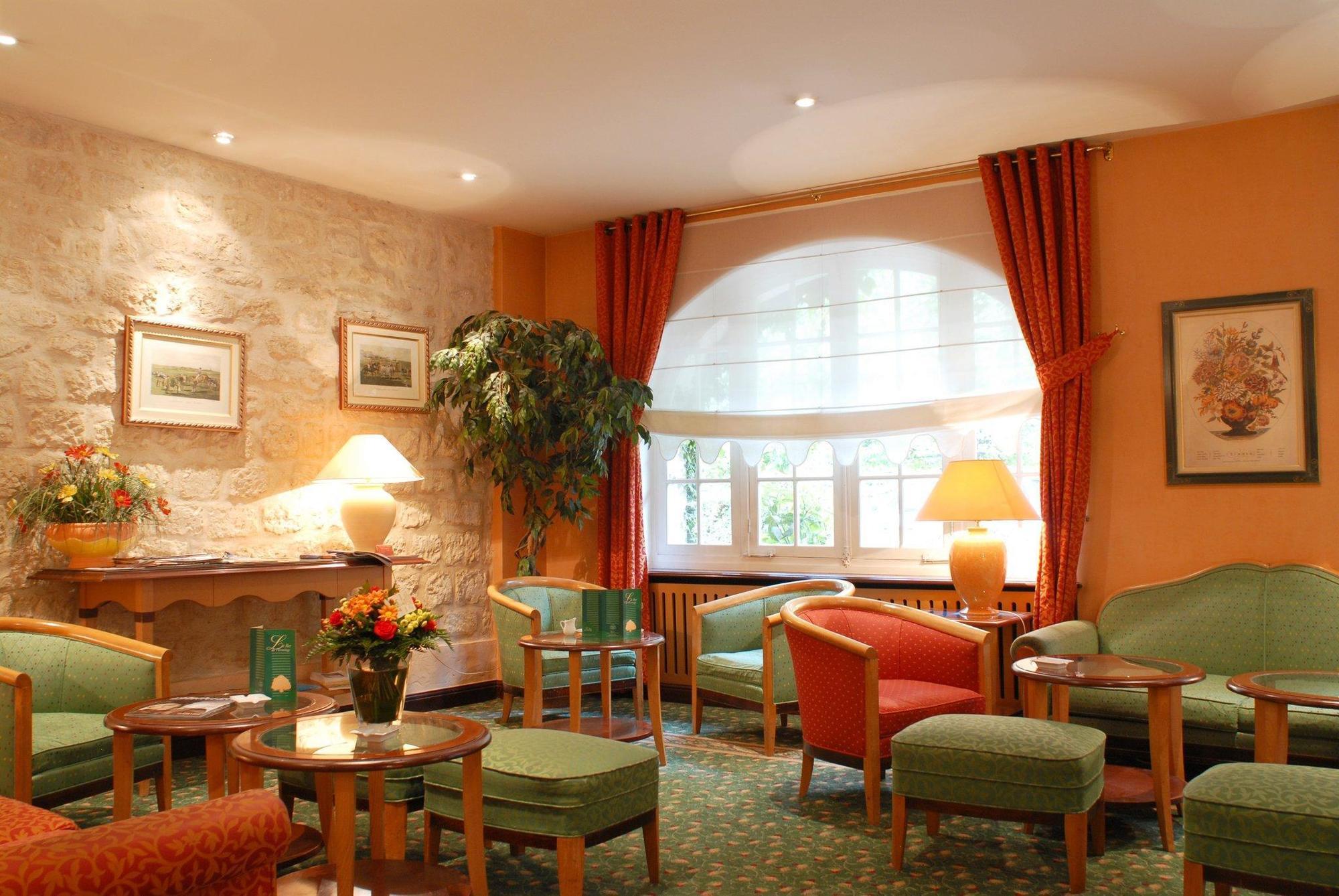 Mercure Paris Ouest Germain